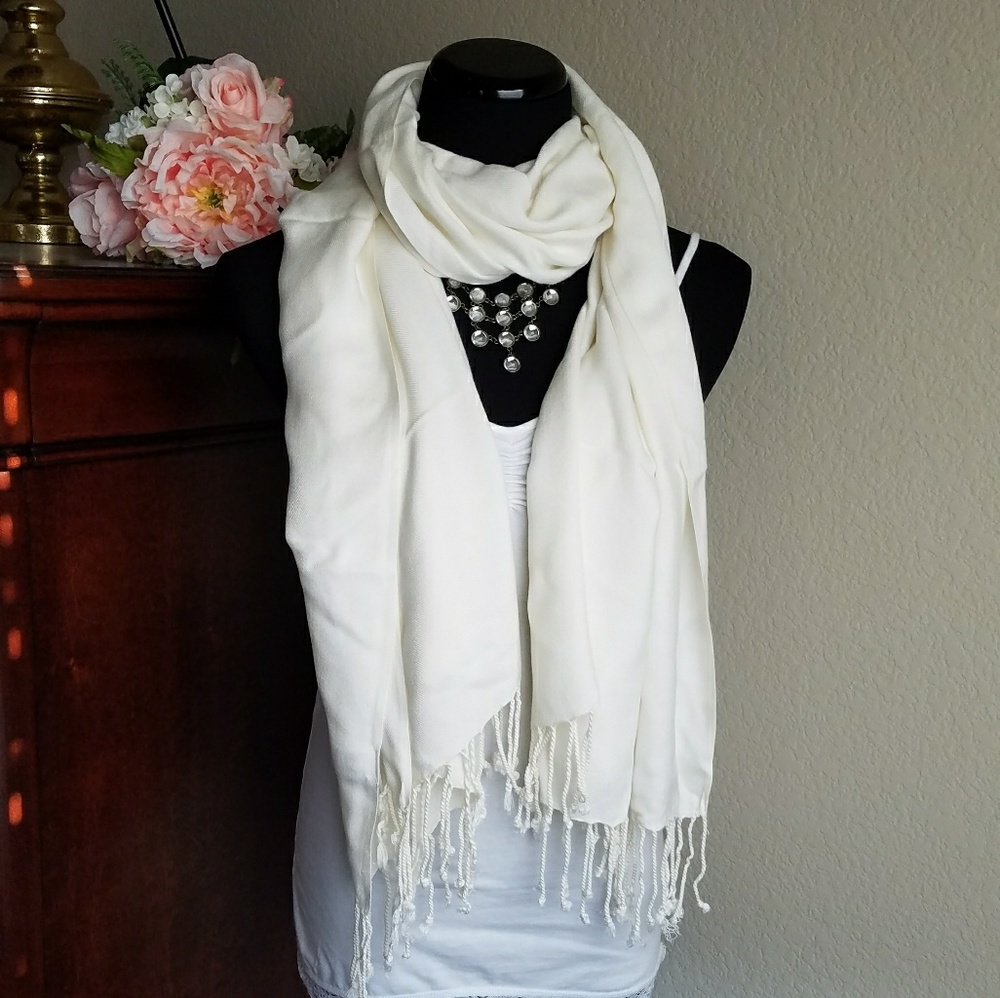 Ultra soft Cream Scarf